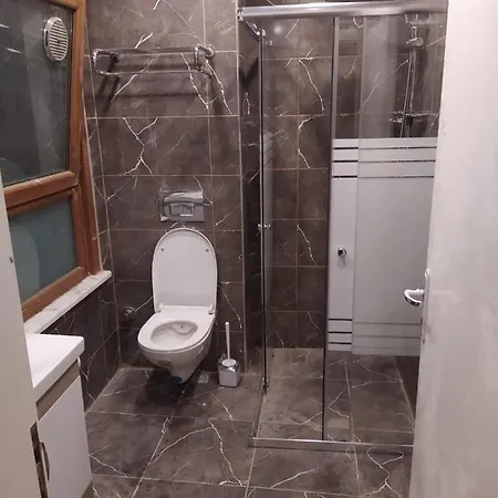 Ezgihouse 4*