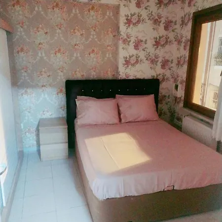 Ezgihouse Hotel 4*